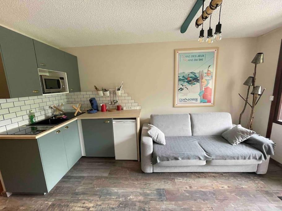 Studio Refait A Neuf Avec Balcon - Famille - Parking Couvert Chamrousse Exteriör bild
