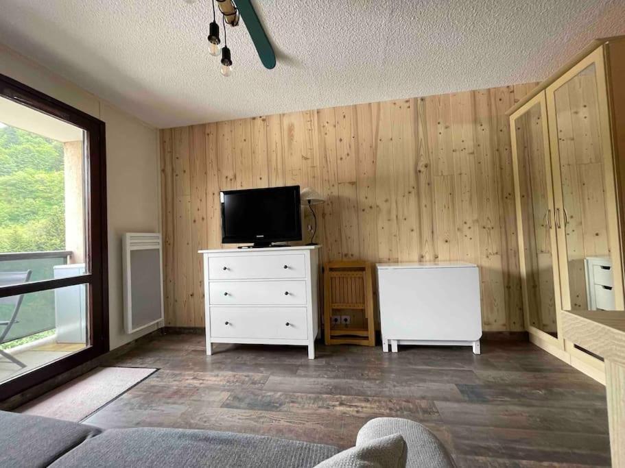 Studio Refait A Neuf Avec Balcon - Famille - Parking Couvert Chamrousse Exteriör bild